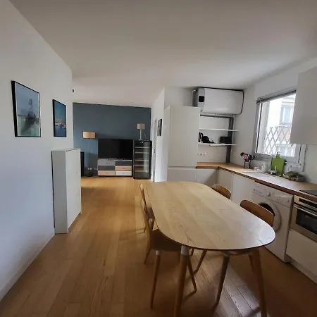 T2 Rue De Commerce *